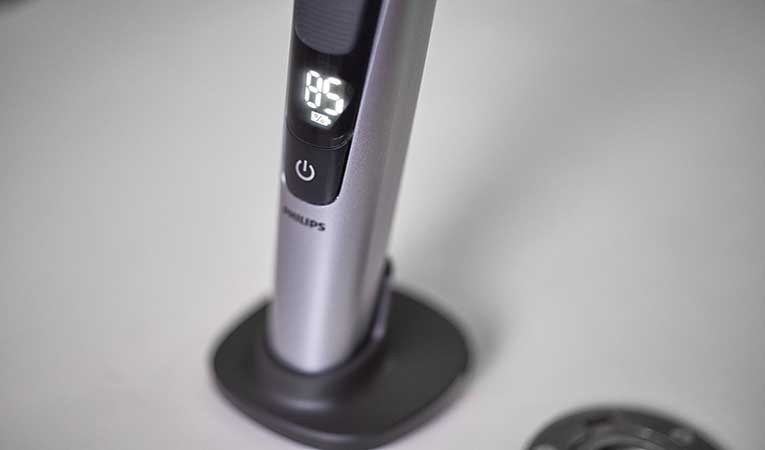 Philips OneBlade Pro QP6520/30 écran led