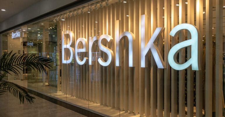 Bershka : les 3 nouvelles vestes qui vont devenir les grandes tendances printemps/été 2022