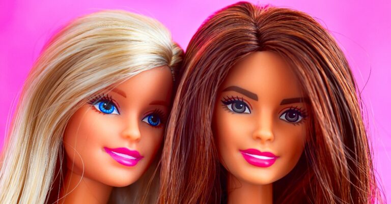 barbiecore tendance make up ete