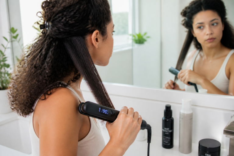 Meilleur lisseur cheveux : comment choisir selon sa nature de cheveux ?
